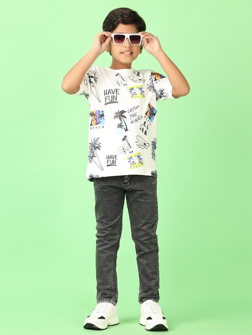 boys solid mid rise jeans - 21524073 - Standard Image - 4