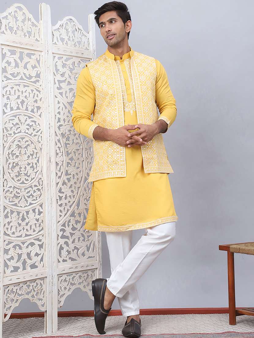 men embroidered kurta pyjama with jacket  - 21524842 -  Standard Image - 1