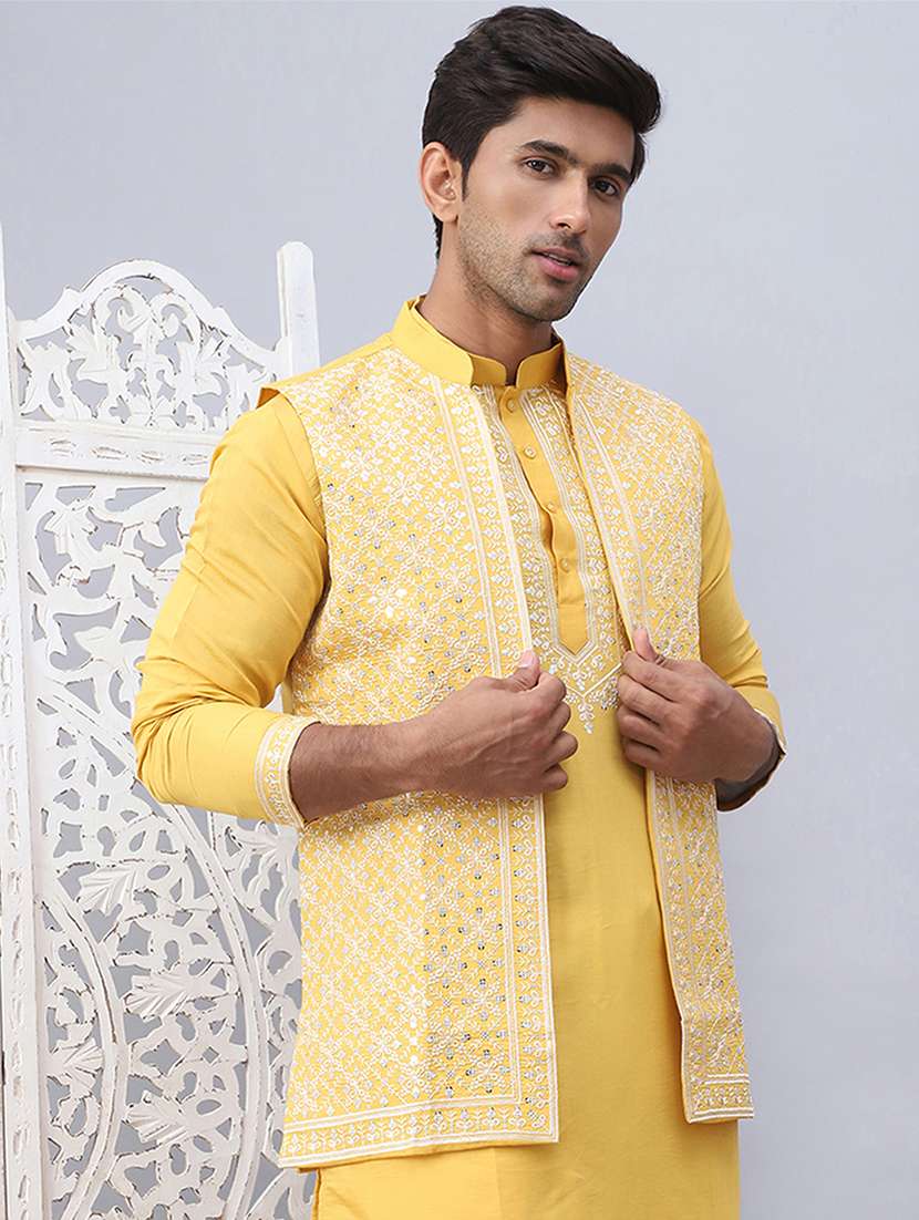 men embroidered kurta pyjama with jacket  - 21524842 -  Standard Image - 4