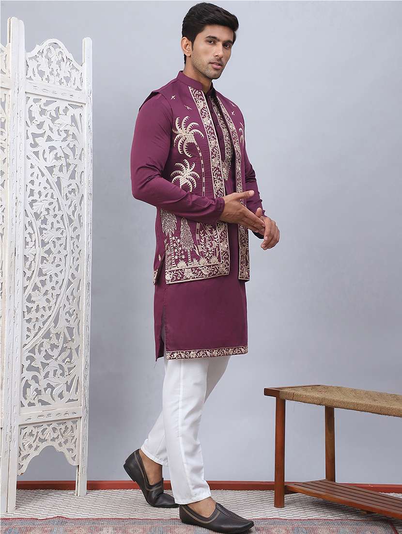 Men Embroidered Kurta Pyjama With Jacket - 21524844 -  Standard Image - 1
