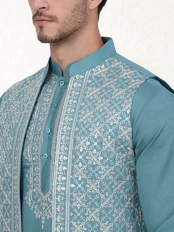 men embroidered kurta pyjama with jacket ethnic wear set - 21524852 -  Standard Image - 4