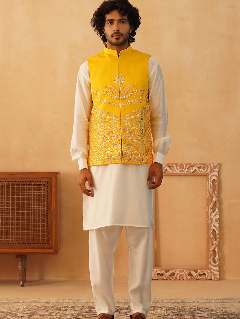 men mandarin neck kurta bottom with jacket ethnic wear set - 21524922 - Standard Image - 4