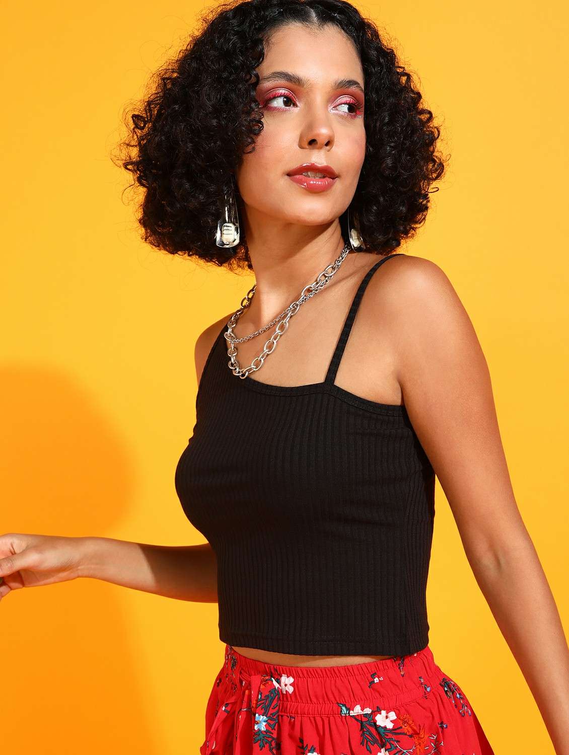 women self design sleeveless crop top - 21525145 -  Standard Image - 1