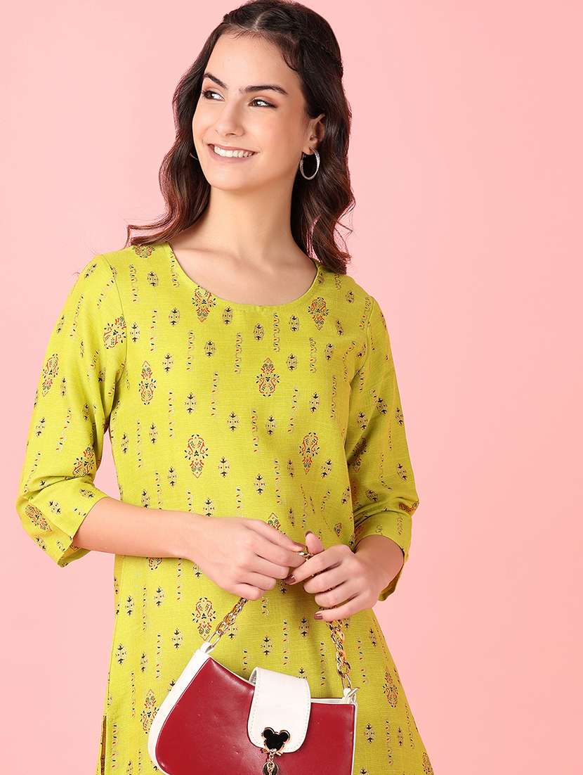 women three quarter sleeve straight kurta - 21527434 -  Standard Image - 4