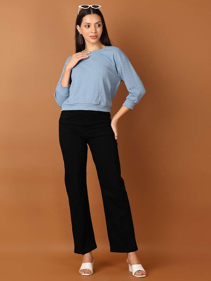 women round neck plain t-shirt - 21527470 -  Standard Image - 4