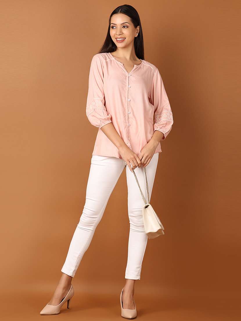 women peach solid straight kurti - 21527484 -  Standard Image - 4