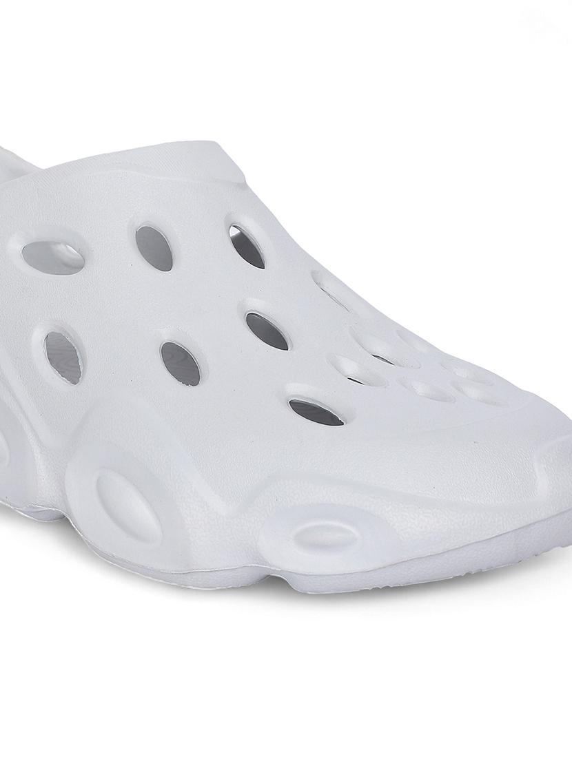 women grey solid clogs - 21527818 - Standard Image - 4