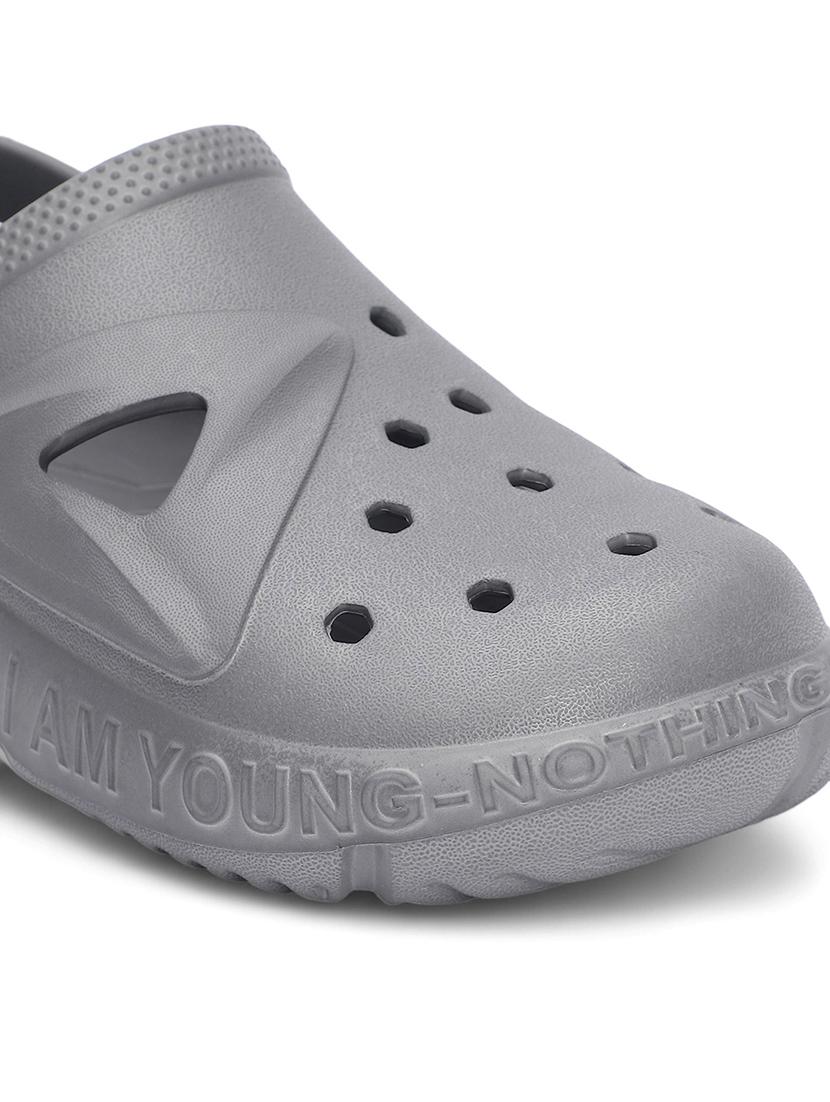 women grey solid clogs - 21527827 - Standard Image - 4