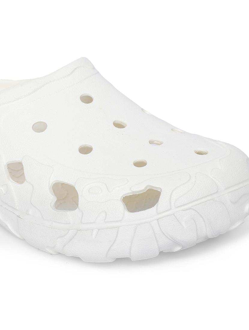 women white solid clogs - 21527835 - Standard Image - 4
