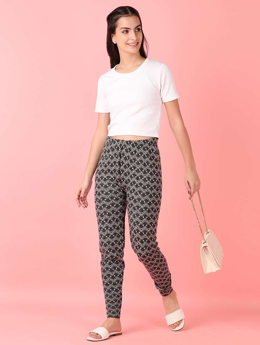 women self design woolen legging - 21528141 -  Standard Image - 4