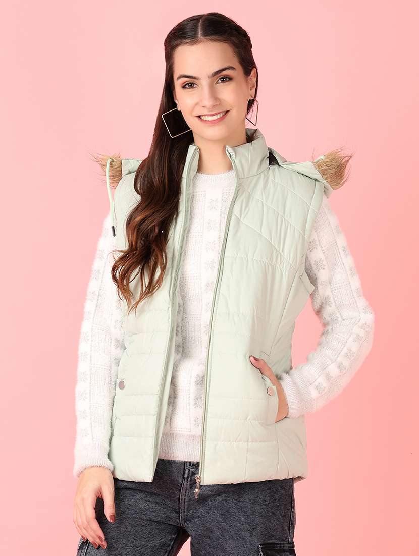 women solid sleeveless quilted hooded jacket