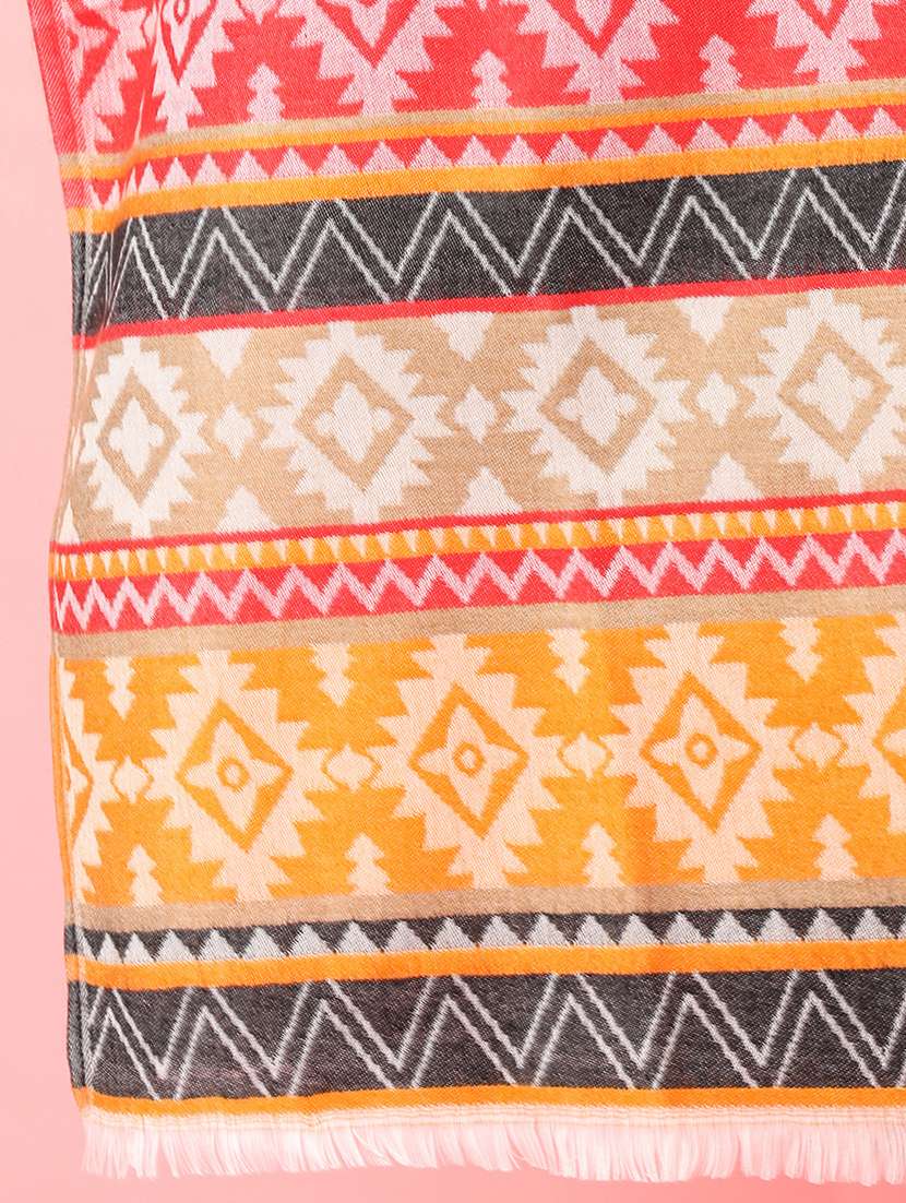 women self design winter pashmina shawl - 21528772 -  Standard Image - 4