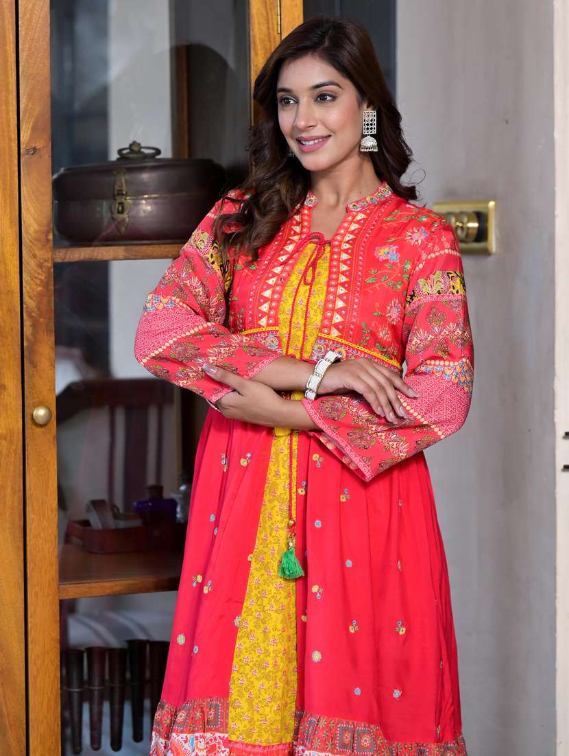 women long sleeves printed flared dress - 21529306 -  Standard Image - 4