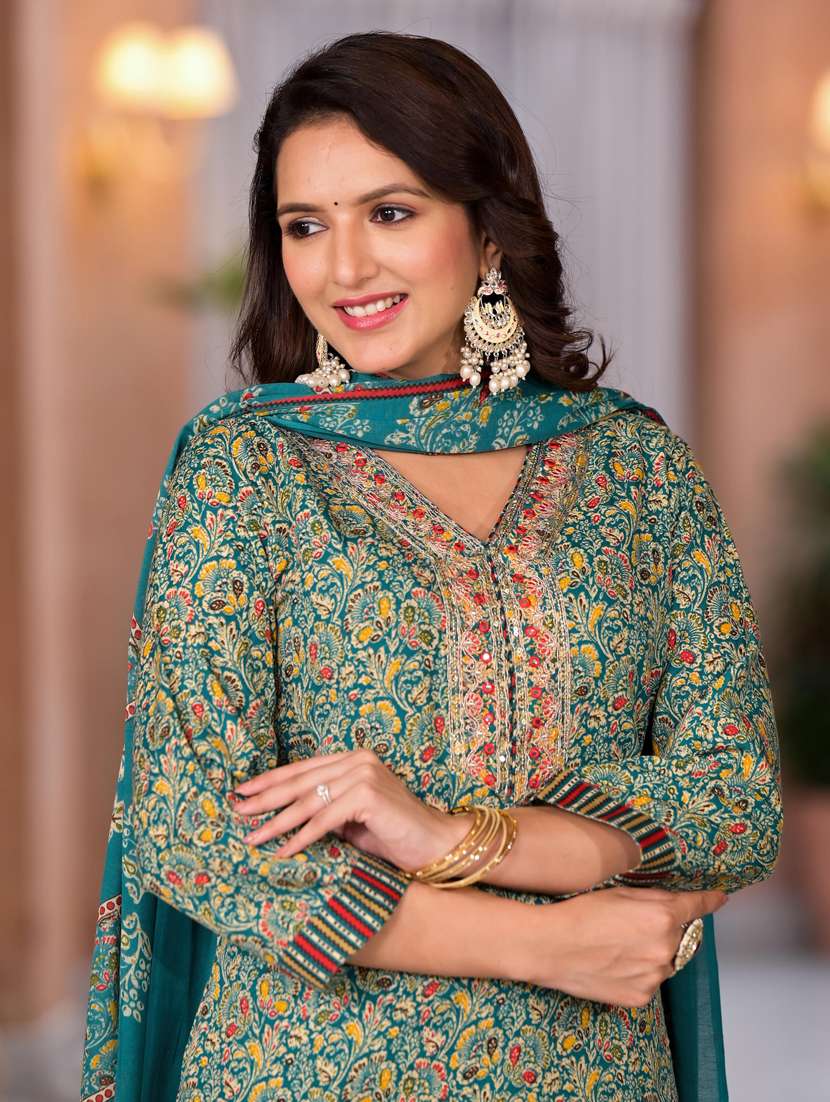 women printed three quarter sleeve suit set - 21529326 -  Standard Image - 4