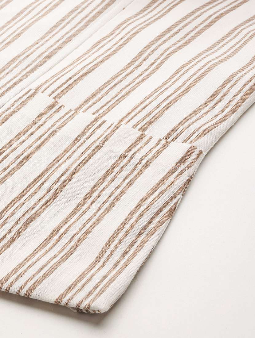 women striped long sleeve formal blazer - 21529728 - Standard Image - 4