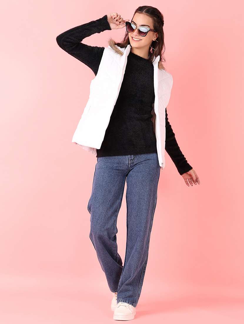 women solid sleeveless quilted hooded jacket - 21529762 -  Standard Image - 4