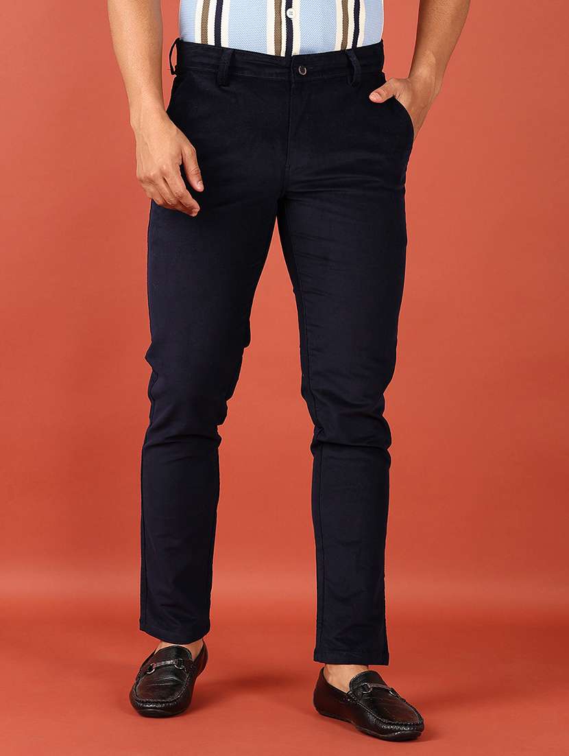 men mid rise solid chinos
