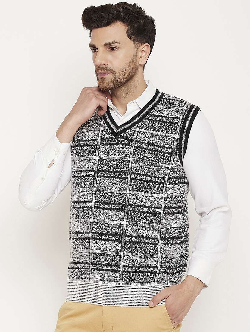 Men Long Sleeve Self Designed Pullover