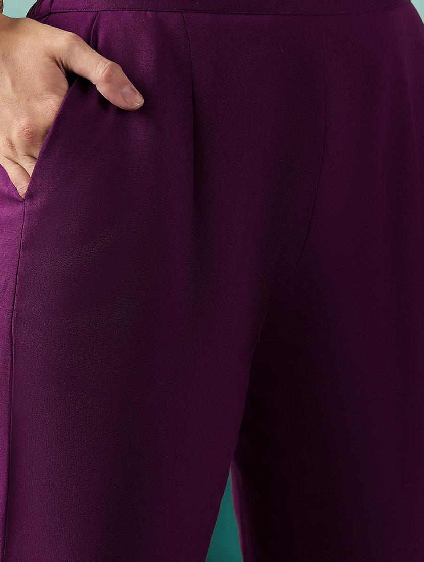 women kurta pant set with dupatta - 21531321 - Standard Image - 4