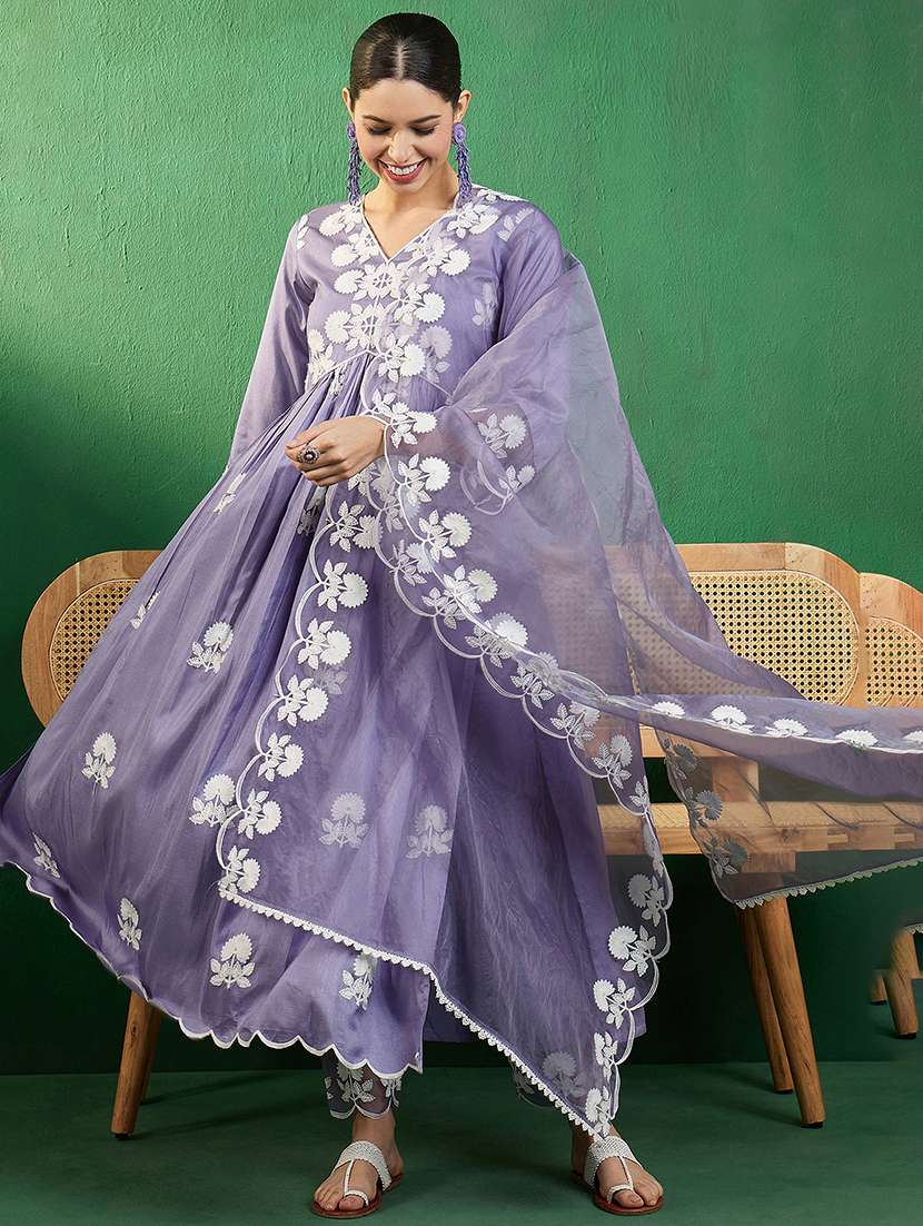 Women Kurta Pant Set With Dupatta