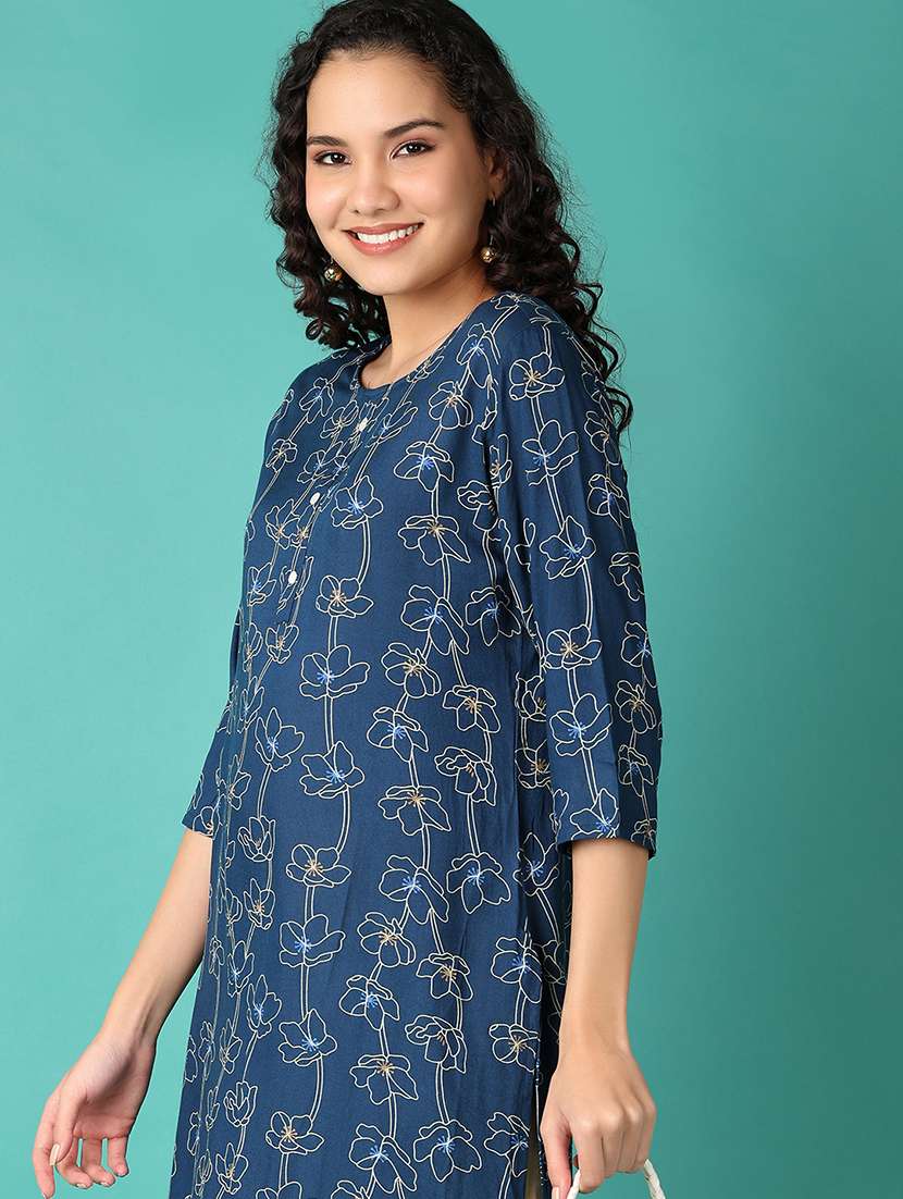 women three quarter sleeve straight kurta - 21531589 -  Standard Image - 4