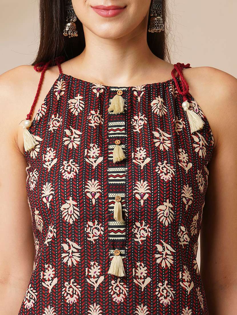 globus women maroon tie-up strappy shoulder tassel detailing floral print straight kurta with striped pants fusion set - 21531815 -  Standard Image - 4