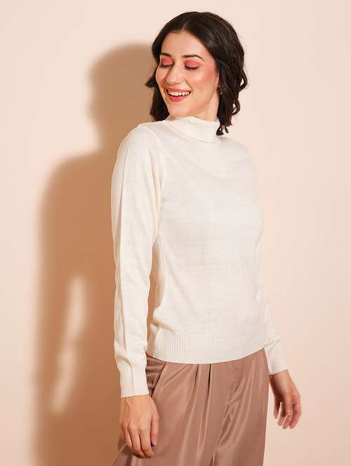 globus women off-white solid full sleeves turtle neck ribbed hem flat knit sweater 