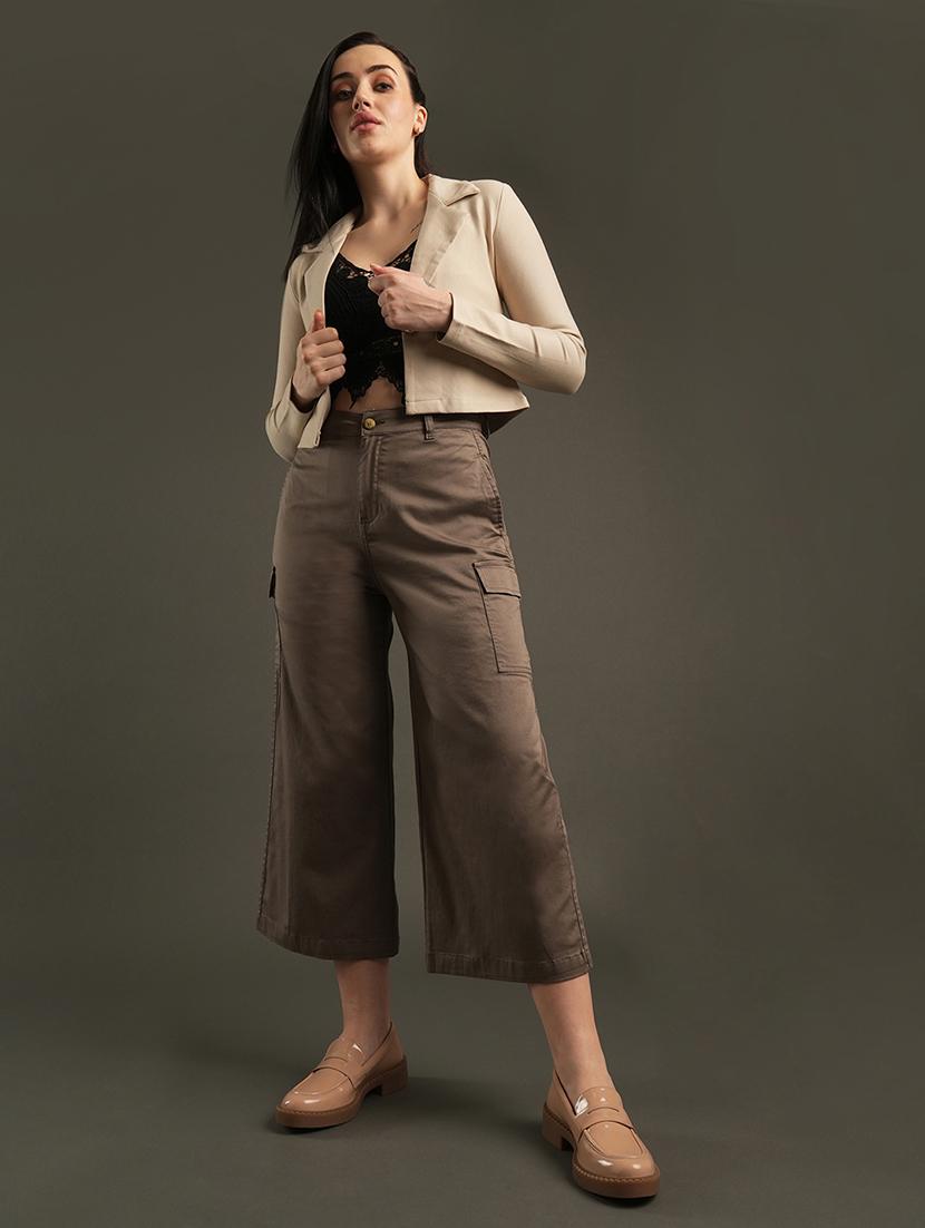 globus women dark grey cotton stretchable mid-rise relaxed fit flat front cropped wide leg trousers with cargo pocket - 21531878 - Standard Image - 4