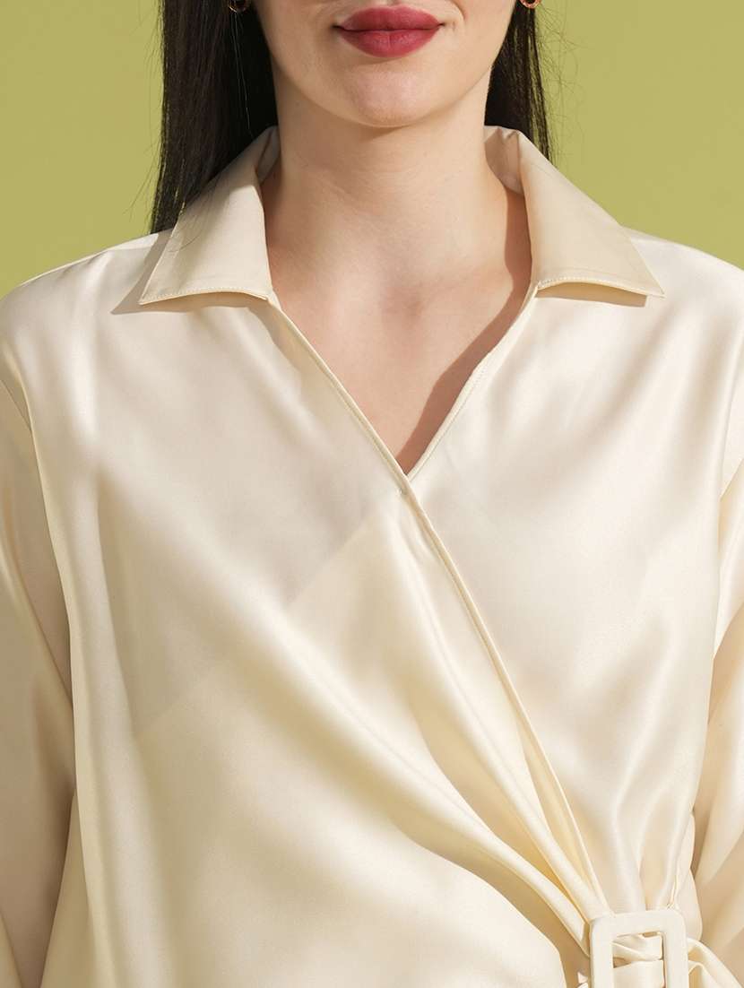 globus women white solid shirt collar cuffed sleeves twisted buckle detail shirt style party top - 21531937 -  Standard Image - 4