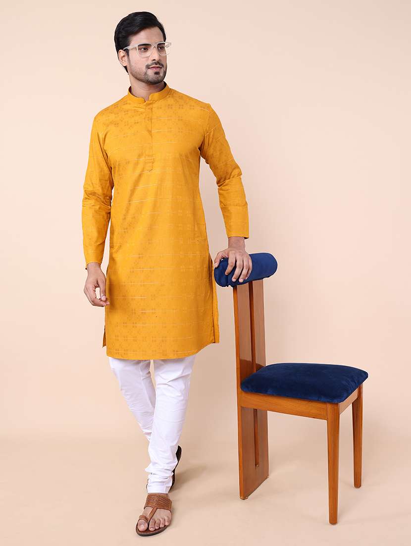 men self design mandarin neck kurta - 21532230 - Standard Image - 4