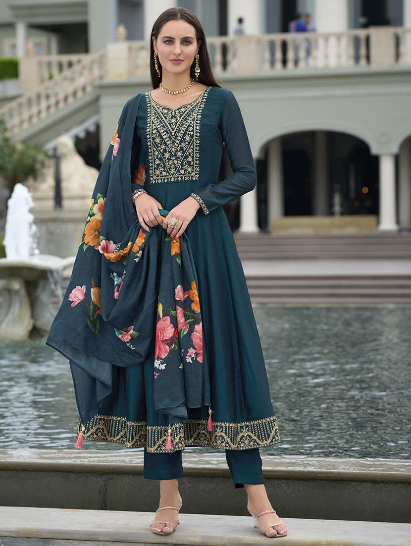 women teal long sleeve kurta pant with dupatta set
