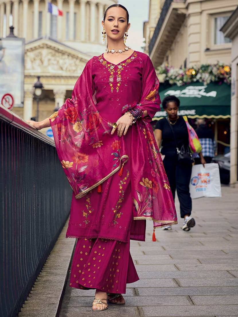 women three quarter sleeve kurta palazzo with dupatta set