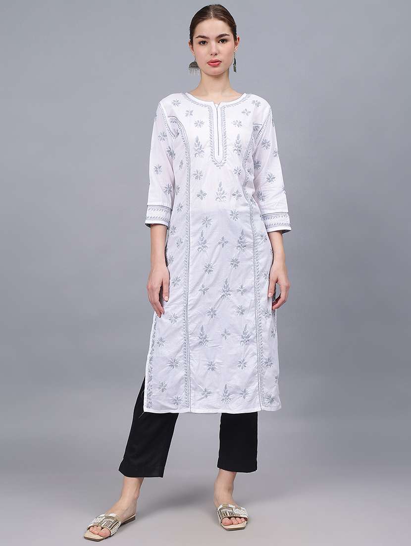 women three quarter sleeves chikankari kurta