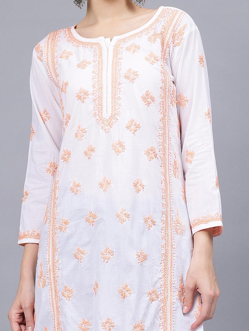 women three quarter sleeves chikankari kurta - 21532310 - Standard Image - 4