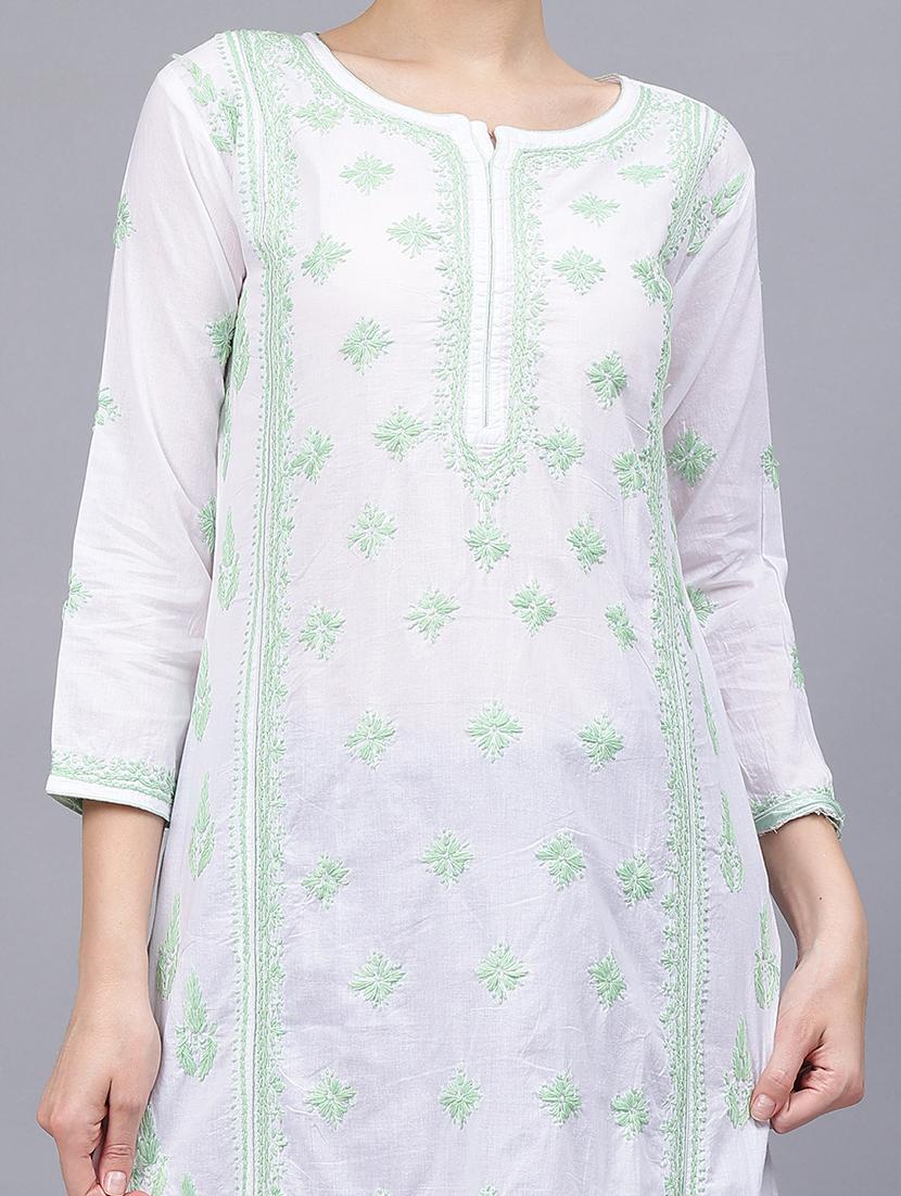 women three quarter sleeves chikankari kurta - 21532313 - Standard Image - 4