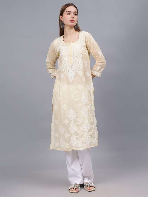 women three quarter sleeves chikankari kurta - 21532328 - Standard Image - 0