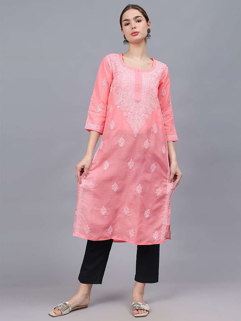 women three quarter sleeves chikankari kurta