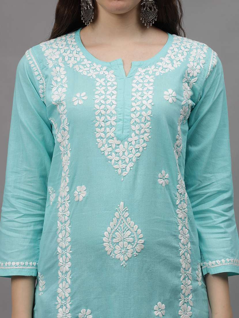 women three quarter sleeves chikankari kurta - 21532337 - Standard Image - 4