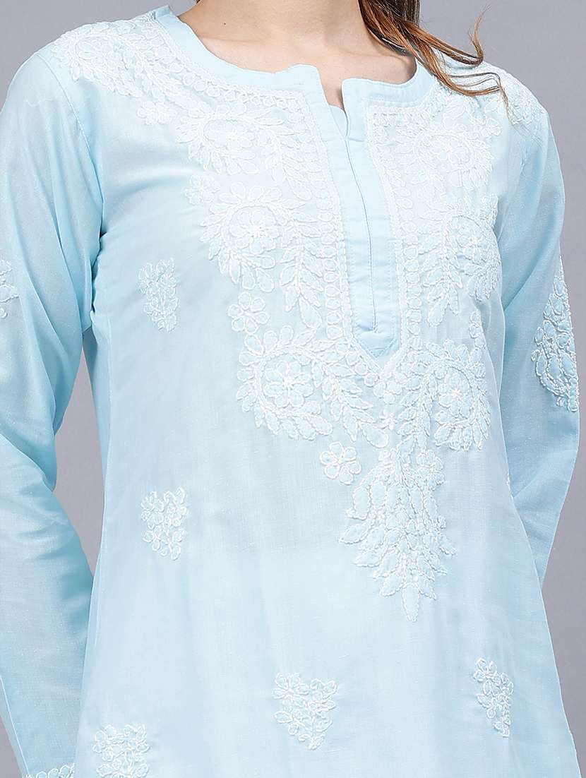 women three quarter sleeves chikankari kurta - 21532359 -  Standard Image - 4
