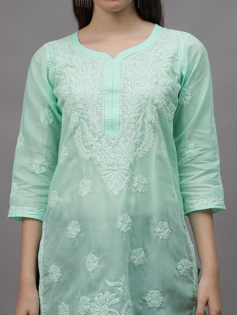 women three quarter sleeves chikankari kurta - 21532363 - Standard Image - 4