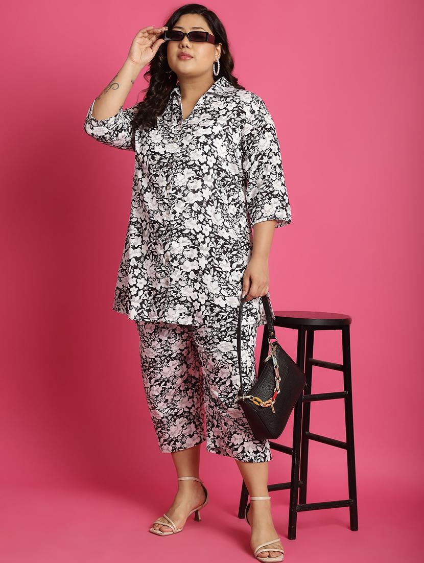 women plus size printed collared shirt - 21532408 - Standard Image - 4