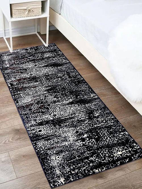 modefe 2x6 feet runner rug carpet black moire printed primium persian carpets for bedroom - 21533071 -  Standard Image - 0