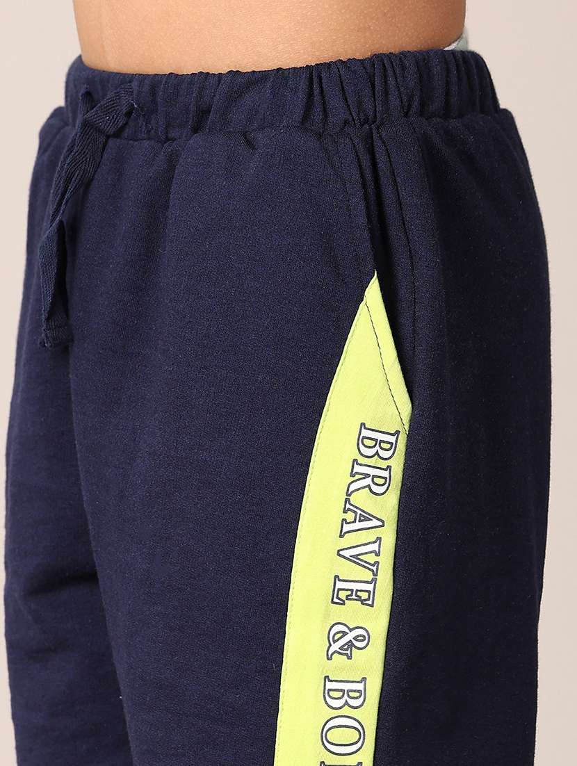 boys white typography shorts set - 21533454 -  Standard Image - 4