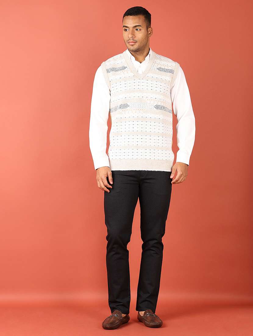 men sleeveless self design pullover - 21533601 -  Standard Image - 4