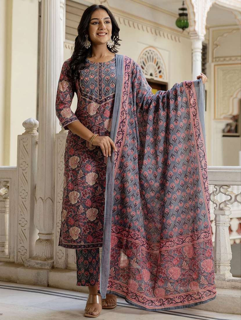 women kurta pant set with dupatta