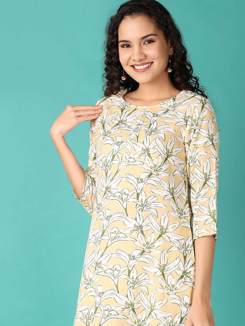 women three quarter sleeve straight kurta - 21535873 -  Standard Image - 4