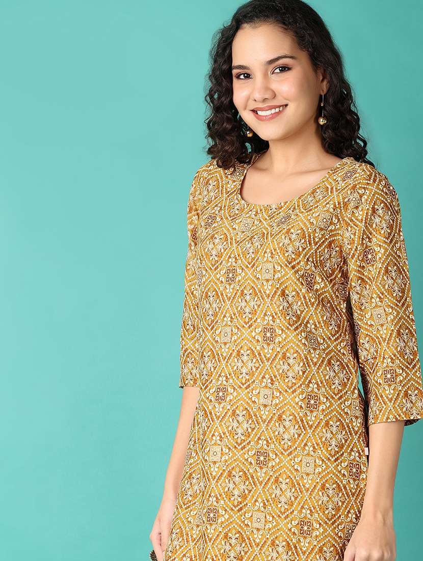 women printed three quarter sleeve straight kurta - 21536422 -  Standard Image - 4