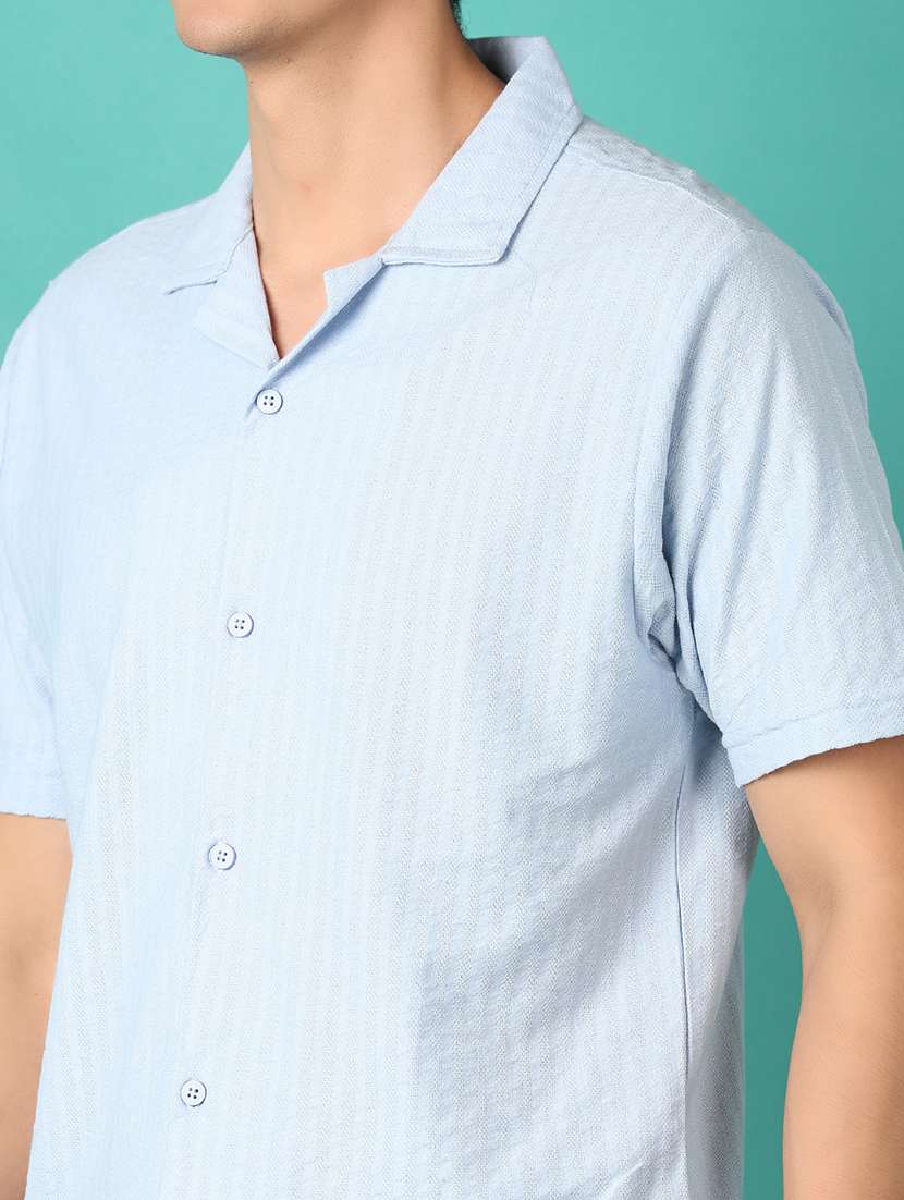 men regular fit textured short sleeve casual t-shirt - 21536590 -  Standard Image - 4