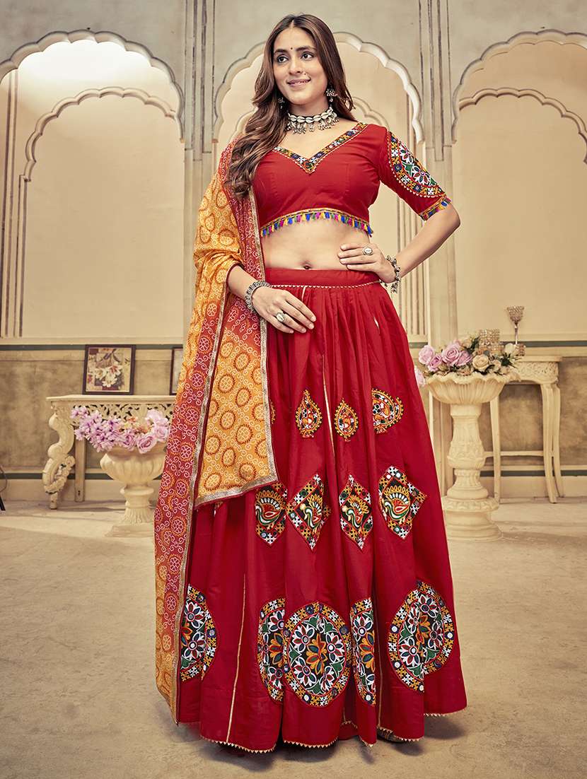 women maroon flared lehenga - 21536718 - Zoom Image - 0