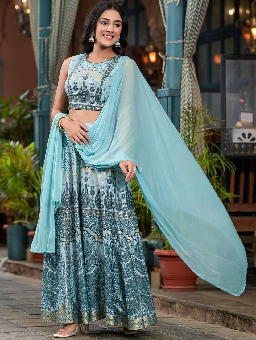 women printed flared lehenga choli with dupatta